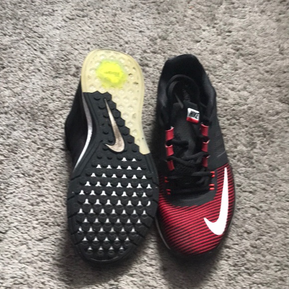 Nike training shoe - Picture 2 of 3